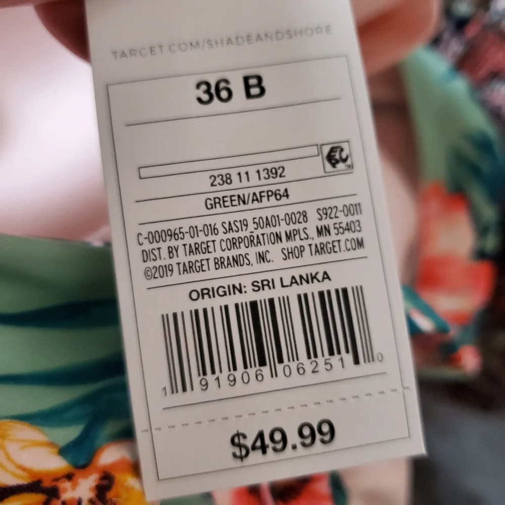 Shade & Shore One Piece Swimsuit Women's 36B Green Coral Tropical Floral NEW